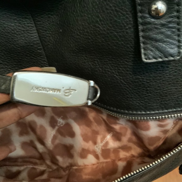 B. Makowsky Black Leather handbag - Picture 8 of 14